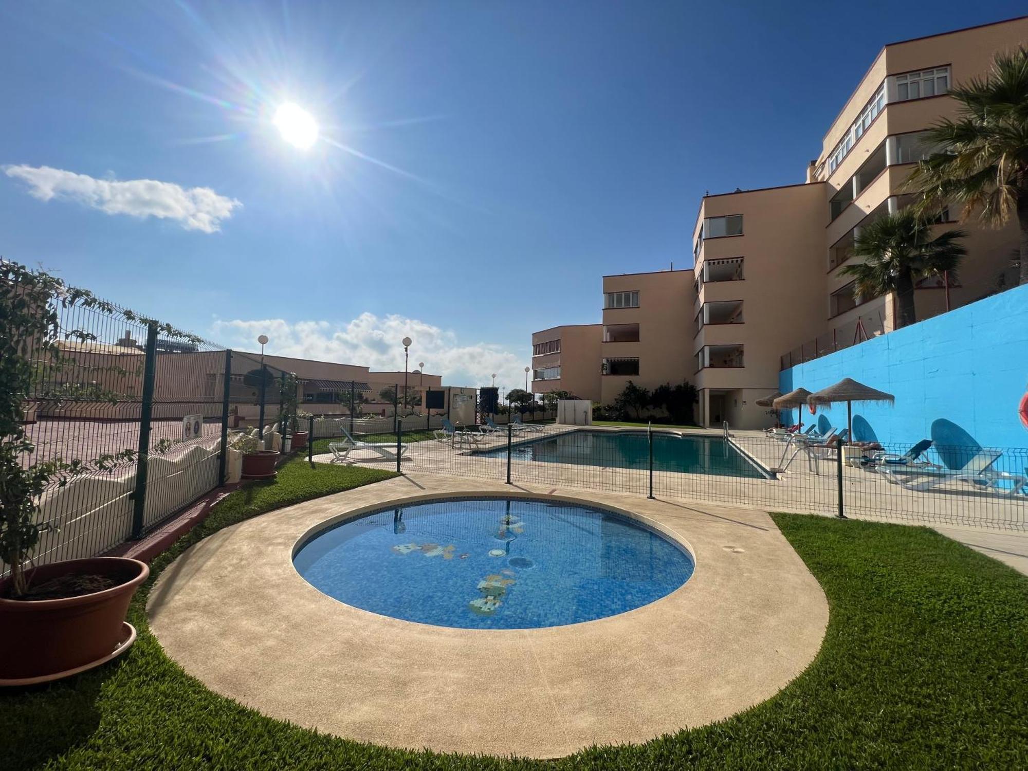Benalmadena Beachfront Retreat Big Balcony And City Sea Views Lejlighed Eksteriør billede